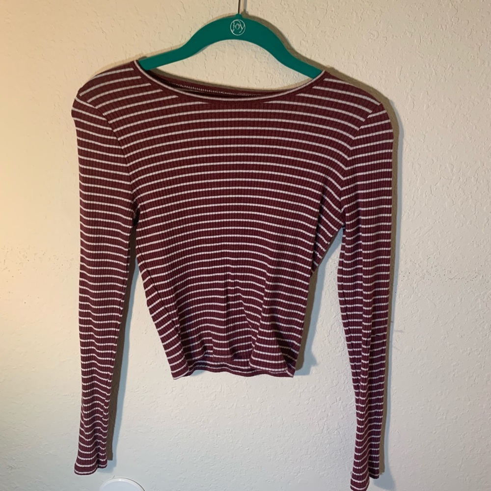 💚HOLLISTER Cropped Stripped Tight Fitted Top